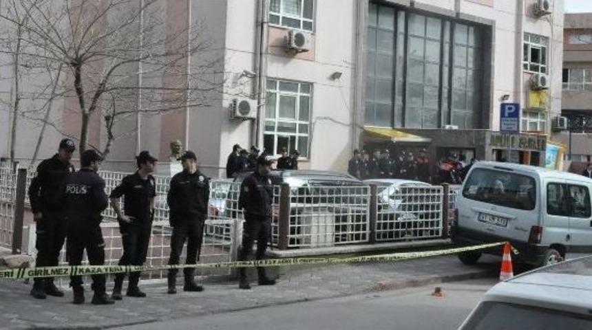 2 Kişiyi Pompalı T&uuml;fekle &Ouml;ld&uuml;ren Zanlı Adliyeye Sevk Edildi