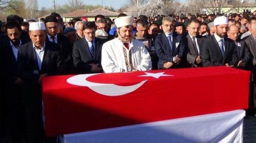 Şehit Polis Muzaffer Tufaner G&ouml;zyaşları Arasında Toprağa Verildi