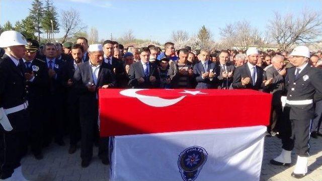 Şehit Polis Muzaffer Tufaner Gözyaşları Arasında Toprağa Verildi