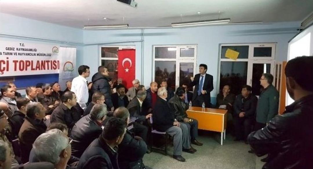 Gediz&rsquo;de &Ccedil;ift&ccedil;iye Alternatif Tarım &Uuml;r&uuml;nleri Tanıtımı Yapıldı