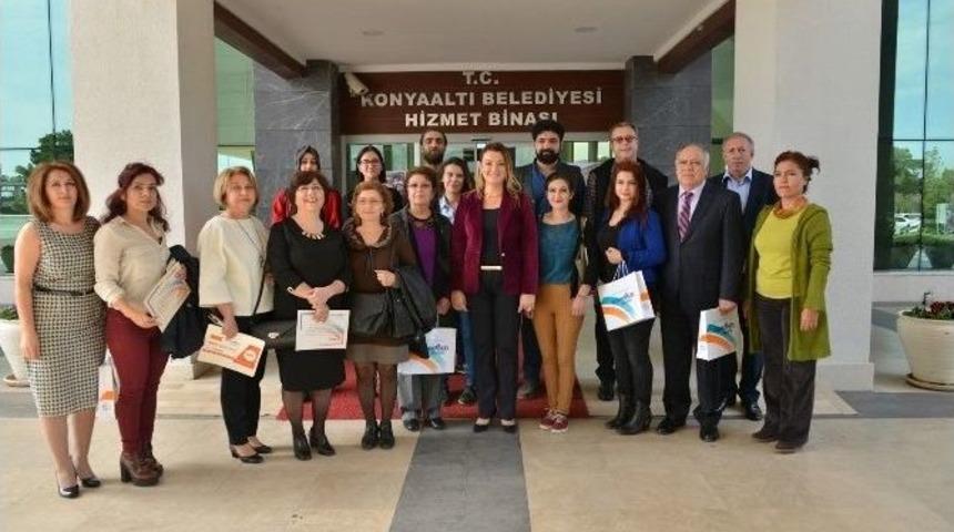 Konyaaltı&rsquo;nda &lsquo;sanat&rsquo; &Ouml;d&uuml;llendirildi