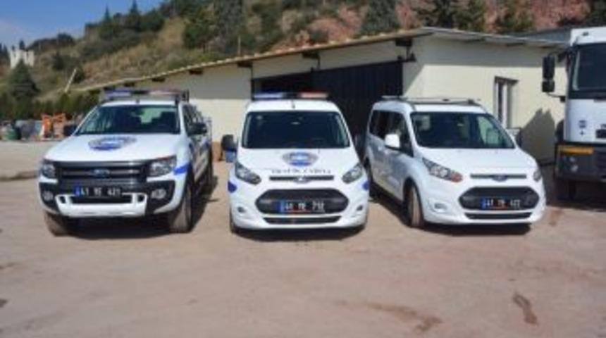 Dilovası&rsquo;na Yeni Hizmet Ara&ccedil;ları Alındı