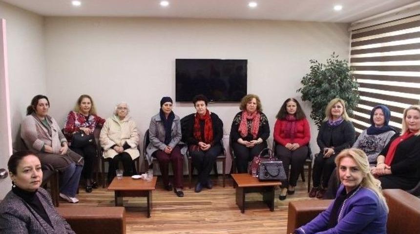 Mhp&rsquo;den Şehit Annelerine Ve Kadınlara Mevlit