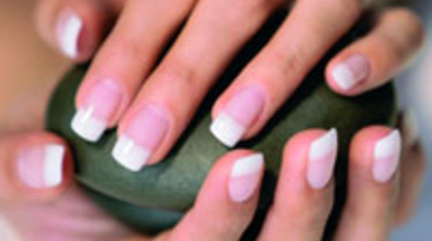 Tırnak Bakım &uuml;r&uuml;nleri LNC T&uuml;rkiye'de!