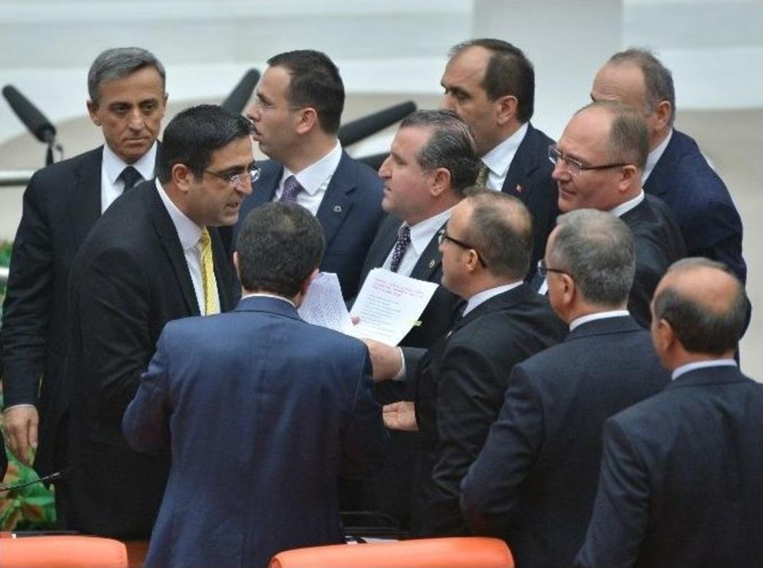 B&uuml;t&ccedil;ede Son G&uuml;n Tartışması