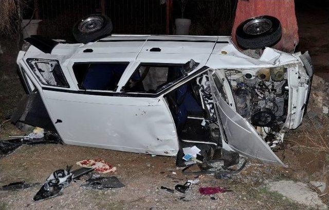 Otomobil Takla Attı: 7 Yaralı 2