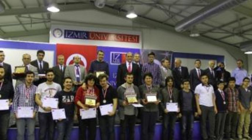 Bilgisayar Olimpiyatı&rsquo;nda Yamanlar Sekiz Madalya Kazandı