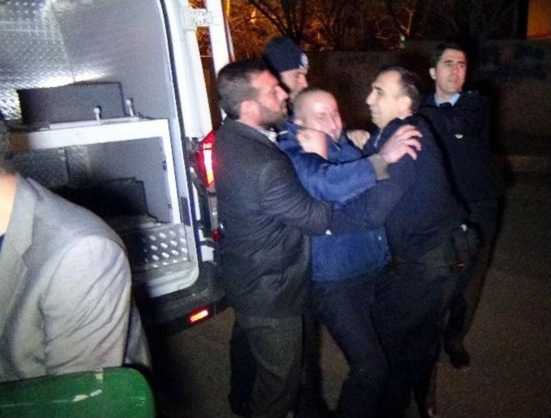 8 G&uuml;n &Ouml;nce Doğum Yapan Kadın, Erkek Kardeşi Tarafından &Ouml;ld&uuml;r&uuml;ld&uuml;