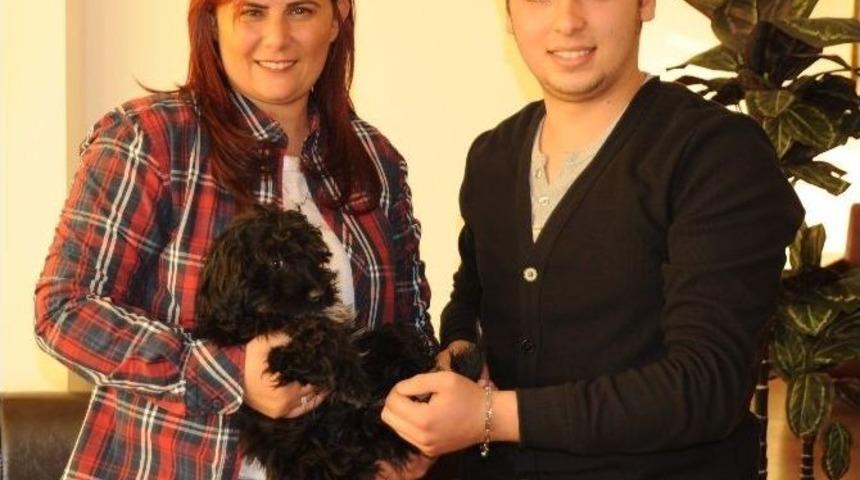 Genç Hayvanseverden Çerçioğlu’na Anlamlı Hediye