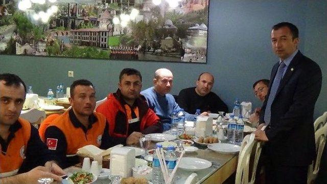 Afad &Ccedil;alışanları Yemekte Buluştu 1