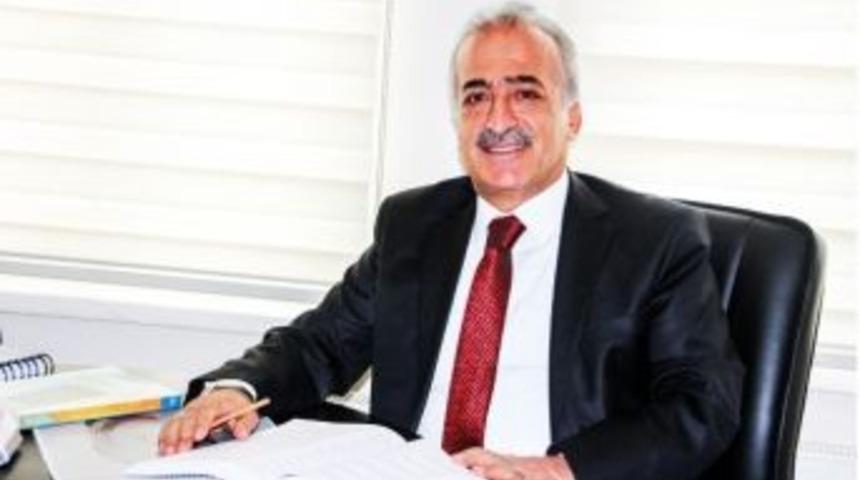 Prof. Dr. &Ccedil;omaklı: &ldquo;g&uuml;n&uuml;m&uuml;zde Bilgi, &Uuml;niversite Kamp&uuml;s&uuml;n&uuml;n Sınırlarını Aşmış Ve Bilginin &Uuml;r&uuml;ne D&ouml;n&uuml;şmesi &Ouml;nemli Hale Gelmiştir&rdquo;