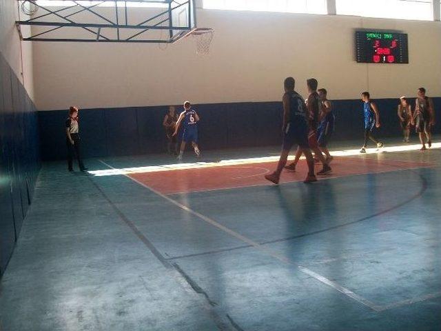 Babaeski Liseler Arası Basketbol Turnuvası Sona Erdi 1