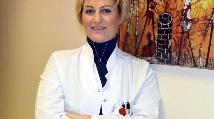 Dr. Akçay: "onkolojide Hastaya Özel Tedavi Planlanmalı"