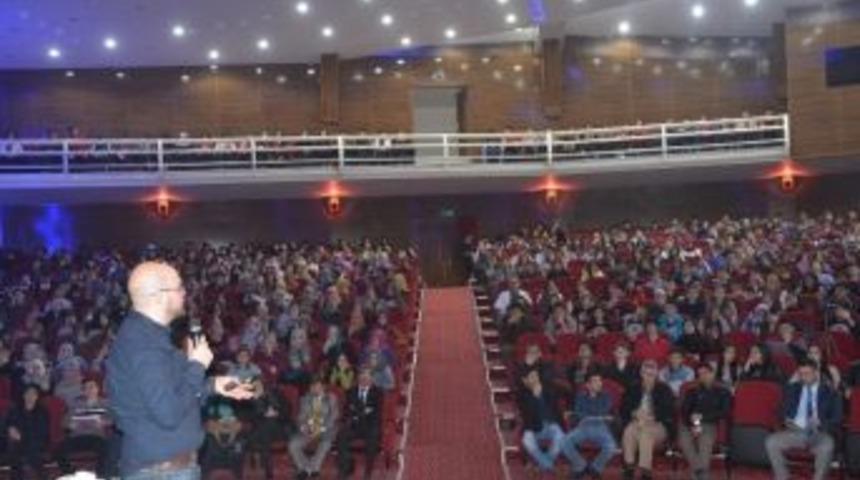 Torbalı&rsquo;da Gen&ccedil;lere Sınav Stres Y&ouml;netimi Anlatıldı