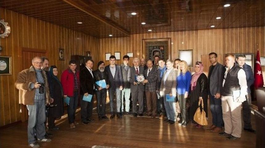 Ege Bölgesi Erzurum Dernekler Birliği Federasyonu Rektör Koçak’ı Ziyaret Etti