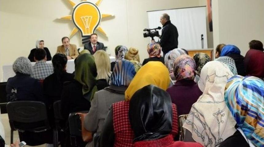 Başkan Bulutlar, Kadınlar Bir G&uuml;n Değil 365 G&uuml;n Değerlidir