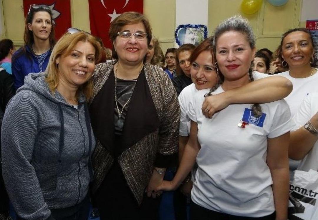 &rsquo;ver Kiloyu Al Altını&rsquo; Yarışmasıyla 976 Kilo Verdiler