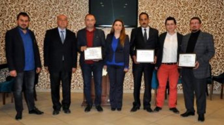 Kutso&rsquo;da Yeni &Uuml;yelerin Beratlarını İsmet &Ouml;zotura&ccedil; Verdi