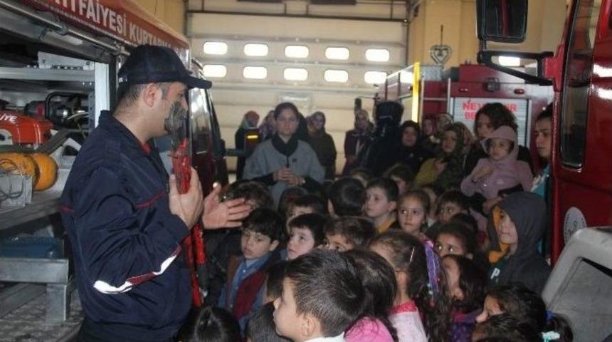 Minik &Ouml;ğrenciler İtfaiye İle Tanıştı