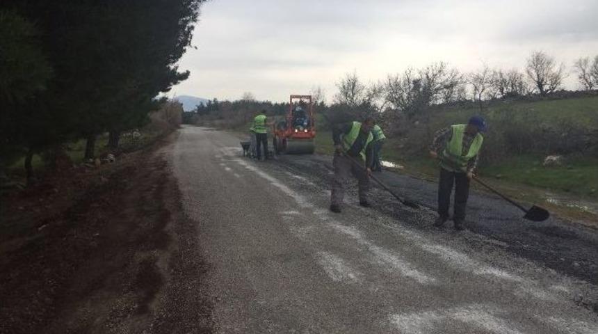 Soma&rsquo;nın Yolları Elden Ge&ccedil;iriliyor