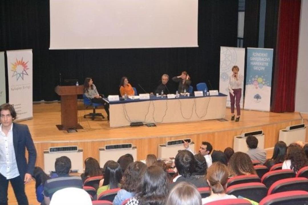 8 Mart D&uuml;nya Kadınlar G&uuml;n&uuml;&rsquo;nde Yt&uuml;&rsquo;de Yıldız Ge&ccedil;idi