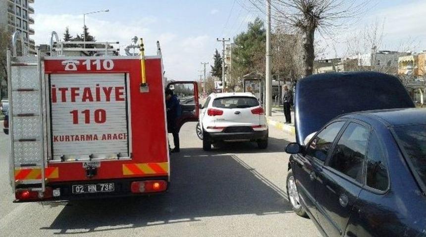 Adıyaman&rsquo;da Zincirleme Kaza: 1 Yaralı