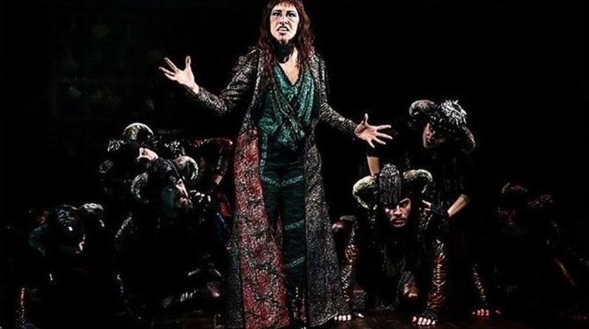 7&rsquo;den 70&rsquo;e Tiyatroda Buluşuyoruz