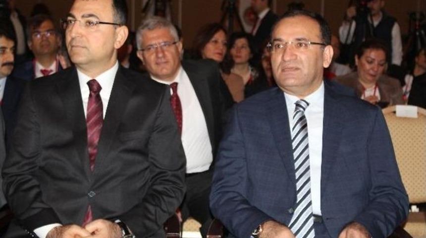 Bozdağ&rsquo;dan Anayasa Mahkemesine Eleştiri: &ldquo;hukuk Cinayeti&rdquo;