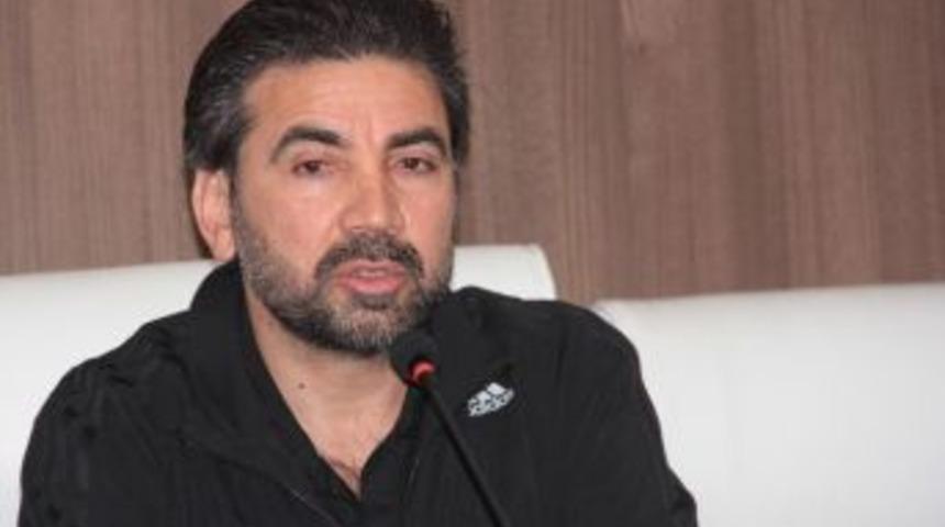 Osman &Ouml;zk&ouml;yl&uuml;&rsquo;den Balıkesirspor A&ccedil;ıklaması