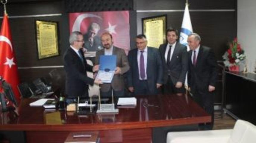 Sgk Personeline &lsquo;meme Kanseri&rsquo; Anlatıldı