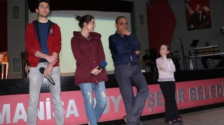 &lsquo;biz Olmak&rsquo; Seminerine Yoğun İlgi