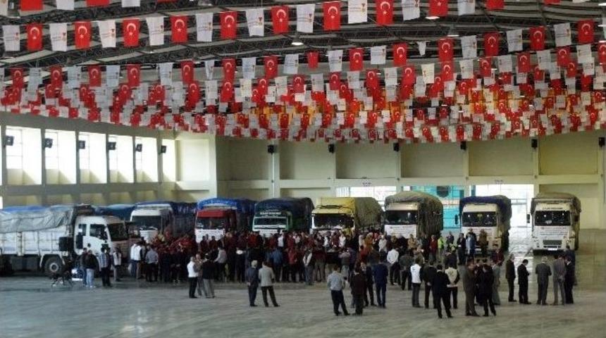 Bayırbucak T&uuml;rkmenlerine Kahramanmaraş&rsquo;tan 75 Tır Yardım