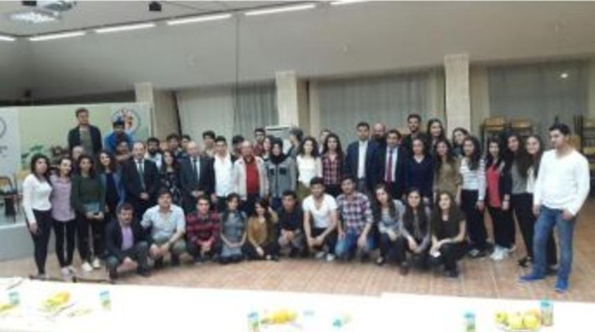 Nusaybin&rsquo;den Gelen &Ouml;ğrenciler Sınava Girmek İ&ccedil;in Mardin&rsquo;e D&ouml;nd&uuml;