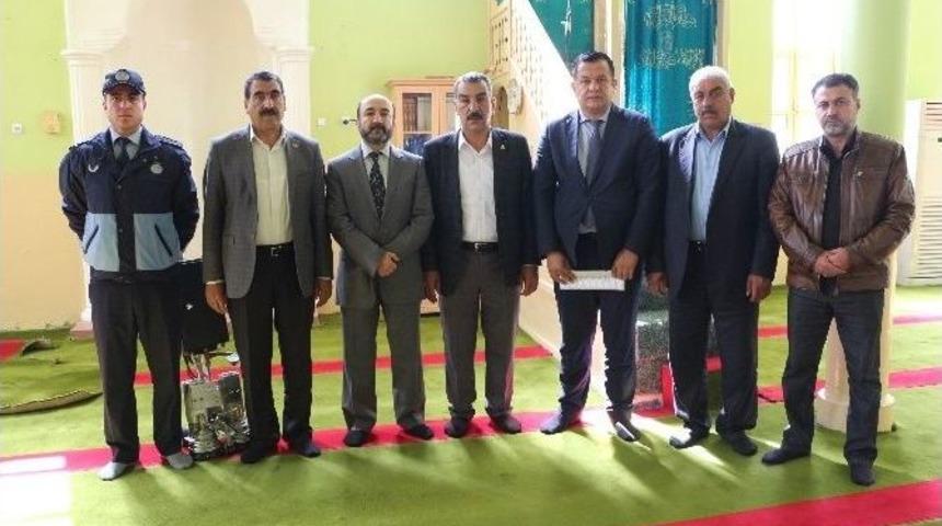 Ceylanpınar Belediyesinden Camilere Bahar Temizliği