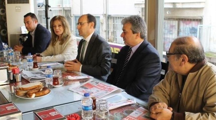 S&ouml;keli Gazeteciler Kaymakam Tahsin Kurtbeyoğlu&rsquo;nu Ağırladı