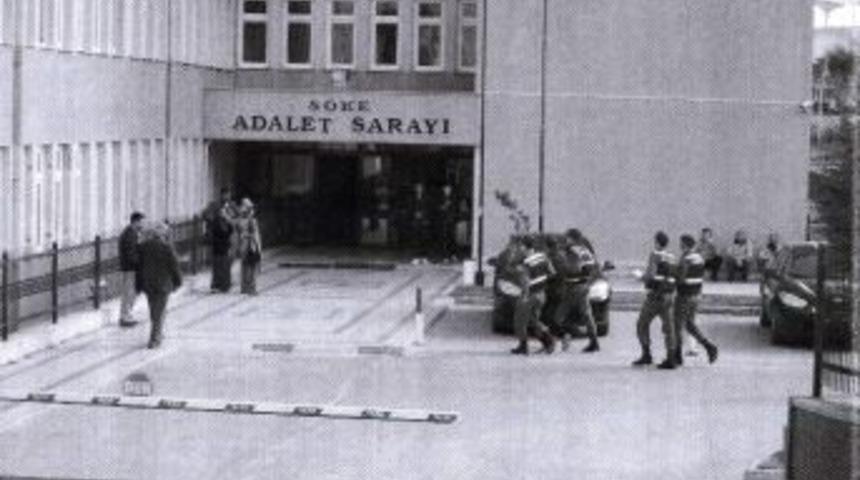 Nikahsız Yaşadığı Hamile Eşini Darp Etti