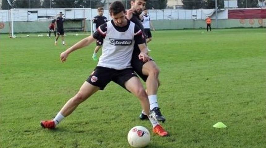 Adanaspor, Altınordu Ma&ccedil;ı Hazırlıklarını S&uuml;rd&uuml;r&uuml;yor