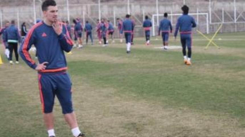 Alima Yeni Malatyaspor’da Sandro Gotal Kadro Dışı Bırakıldı