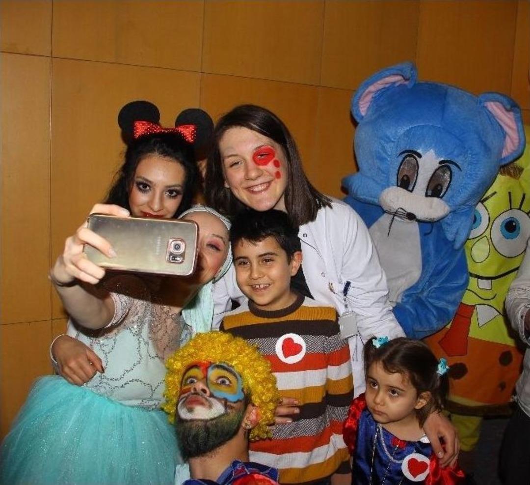 Hasta &Ccedil;ocuklara Umut Oldular