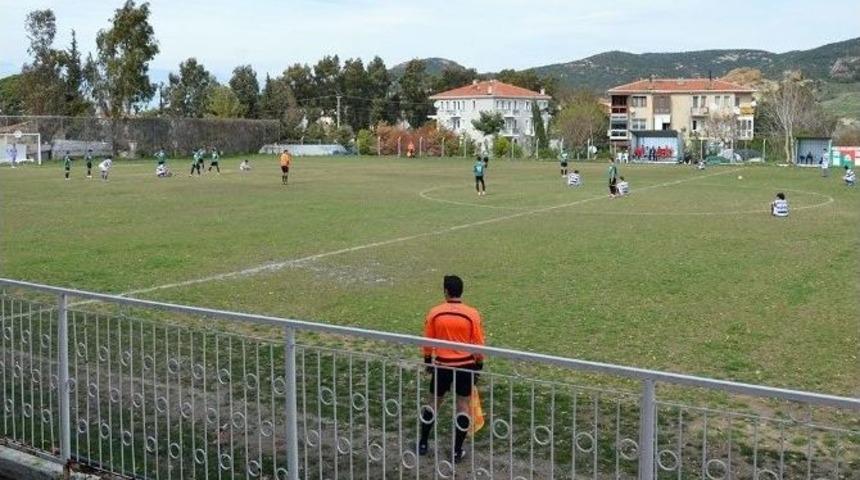 Amat&ouml;r Ma&ccedil;ta İlgin&ccedil; Protesto