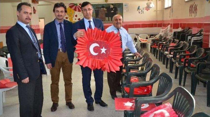 Malatya&rsquo;da &Ouml;ğrencilerin Bayrak Sevgisi