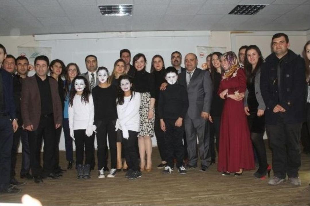 Muradiye&rsquo;de &ldquo;8 Mart D&uuml;nya Kadınlar G&uuml;n&uuml;&rdquo; Etkinliği