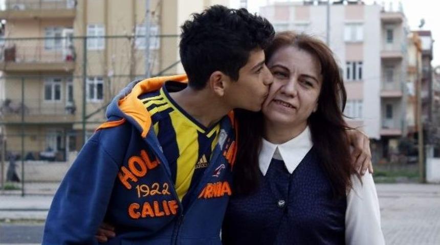 Eşinin Yaktığı Kadına Cumhurbaşkanı Sahip &Ccedil;ıktı