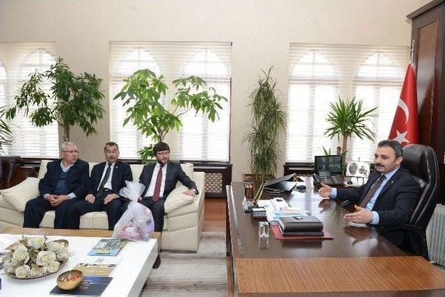 Mecit&ouml;z&uuml; Heyetinden Başkan K&uuml;lc&uuml;&rsquo;ye Ziyaret 1