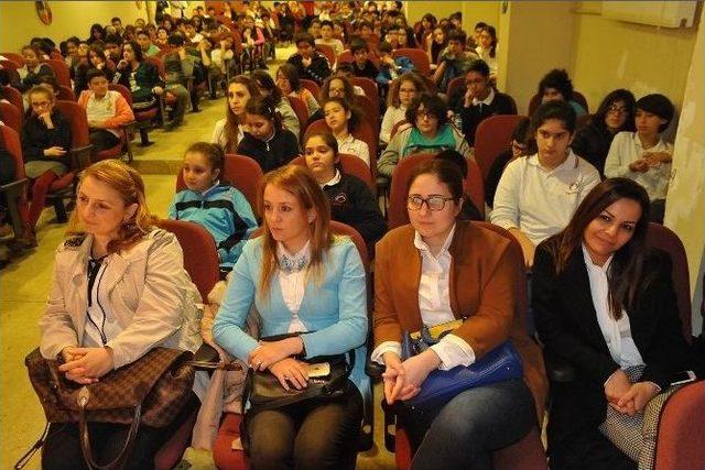 Uşak&rsquo;ta Kadın Girişimciler &Ouml;ğrencilere Başarı Hikayelerini Anlattılar 1