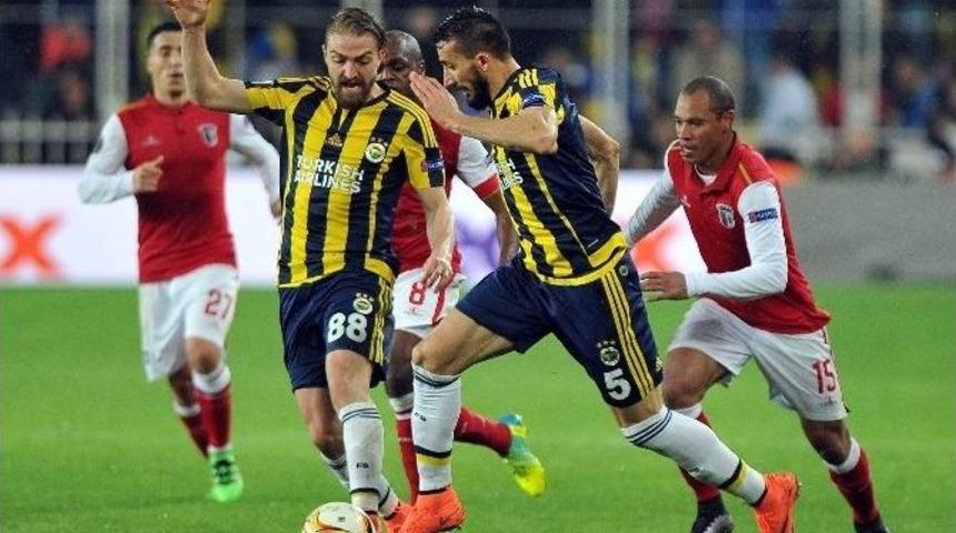 Fenerbah&ccedil;e Portekiz&rsquo;e Avantajlı Gidiyor