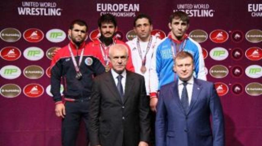 Soner Ve Yasemin Avrupa Şampiyonu Oldu