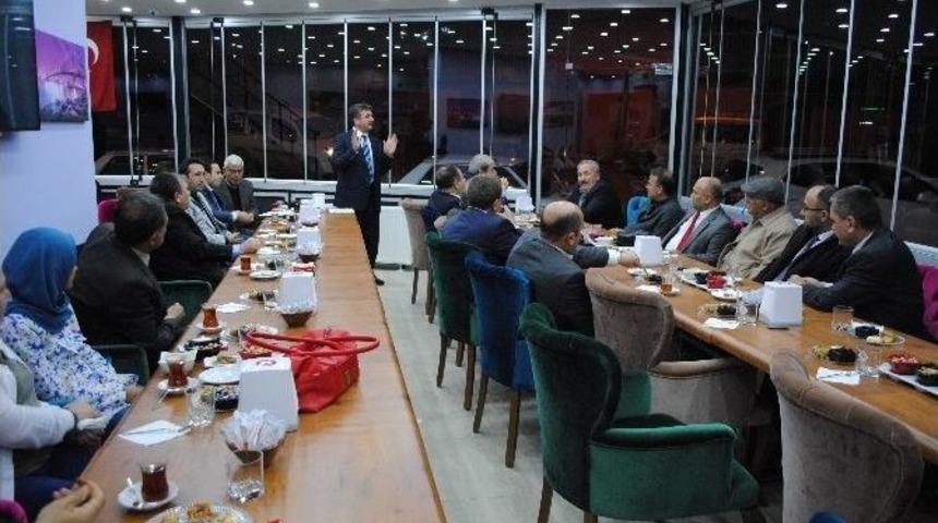 Kamu Şefleri Toplantıda Buluştu