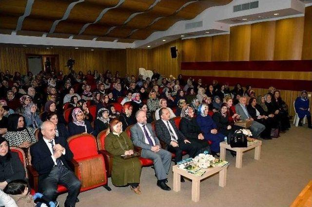 Tarihe Yön Veren Kadınlar, Bağcılar’da Anlatıldı