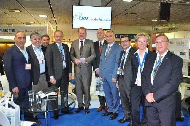 Didim Heyeti, Itb Berlin Fuarında Drv Genel Sekreteri İle Görüştü